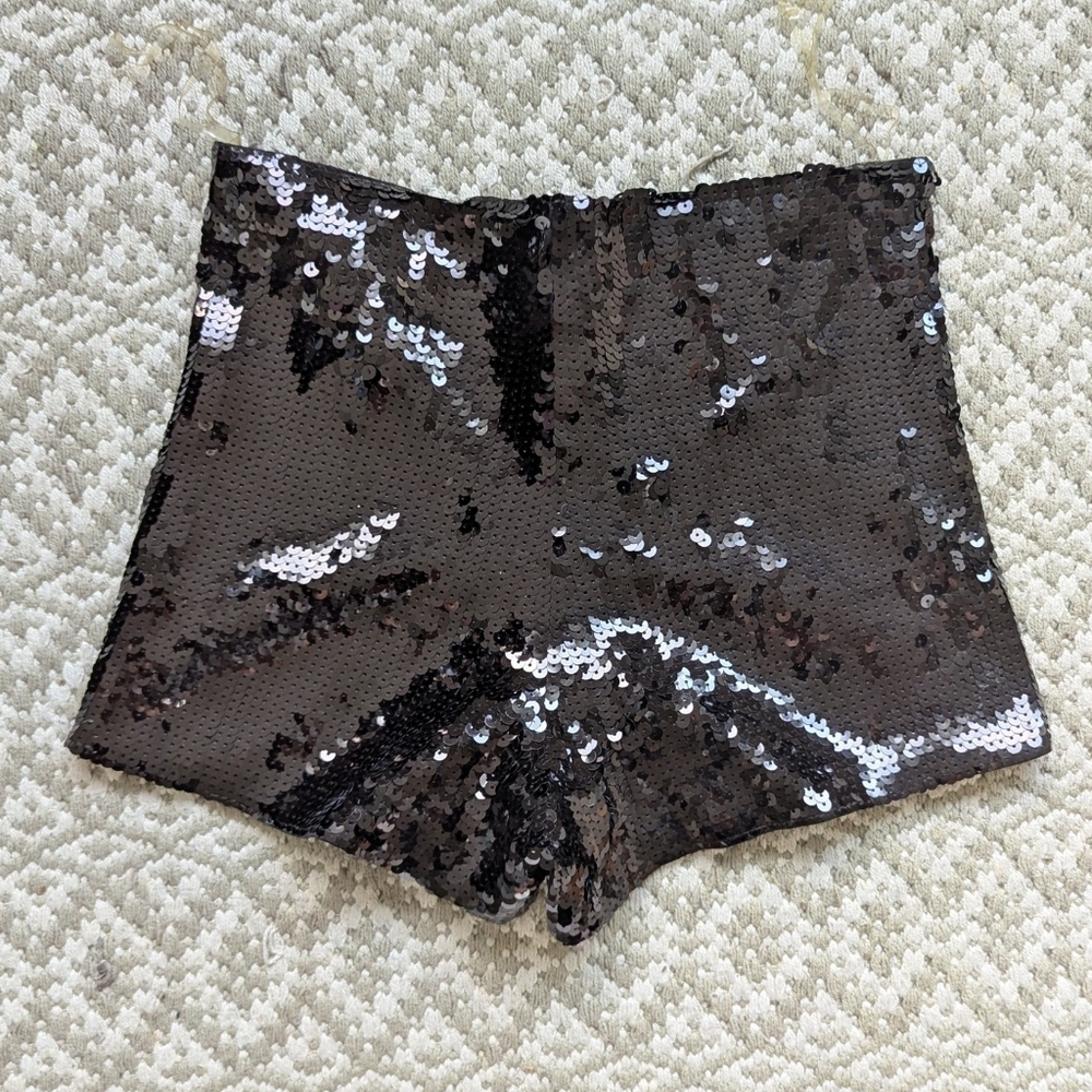 Black sequin hot pants S